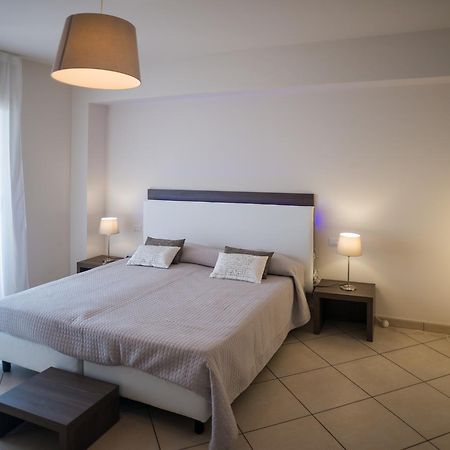 Riva Del Sol Bed and Breakfast Santa Teresa Di Riva Buitenkant foto
